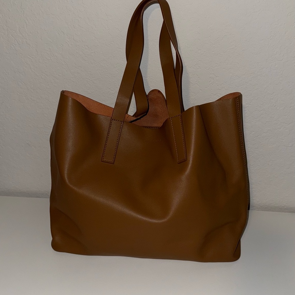 Everlane Lily Select Classic Tan Tote Bag